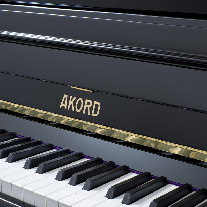 佩卓夫·爱克尔德 AK126C1